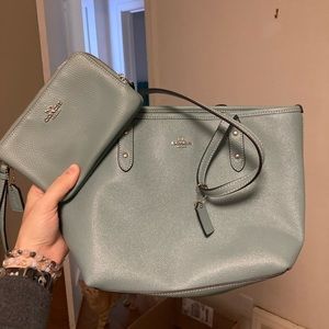 Coach purse and wristlet set